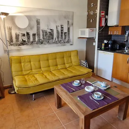 On Maria Luisa Wifi Parking Swimming Pool Apartman