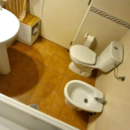 Apartment On Maria Luisa Wifi Parking Swimming Pool