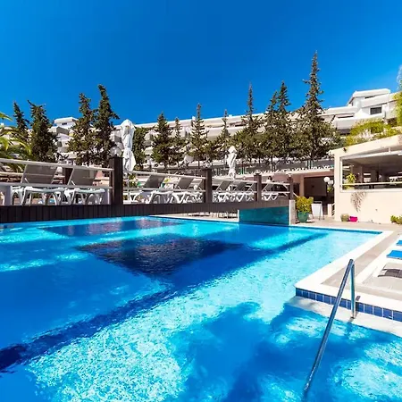 On Maria Luisa Wifi Parking Swimming Pool Apartment *