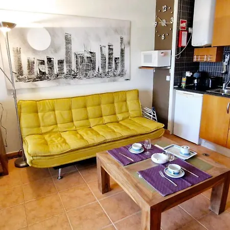 Apartment On Maria Luisa Wifi Parking Swimming Pool *